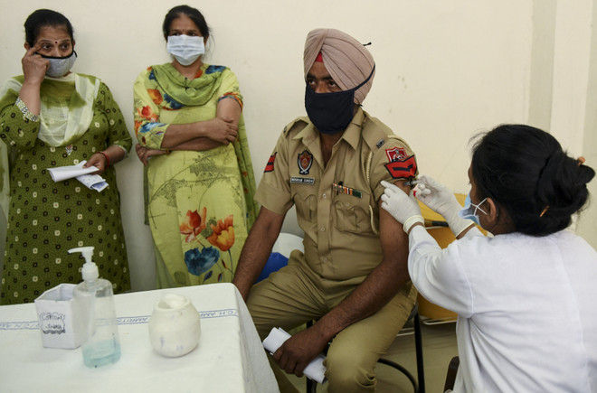 Tình hình dịch bệnh sáng 2/5: Thế giới đã có trên 3,2 triệu ca tử vong ảnh 1