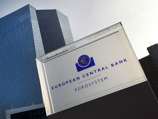 ECB: Brexit phủ mây đen lên triển vọng kinh tế Eurozone ảnh 1
