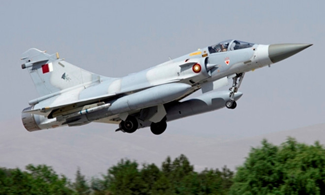 Các chiến đấu cơ của Qatar bị tố chặn máy bay chở khách của UAE ảnh 1