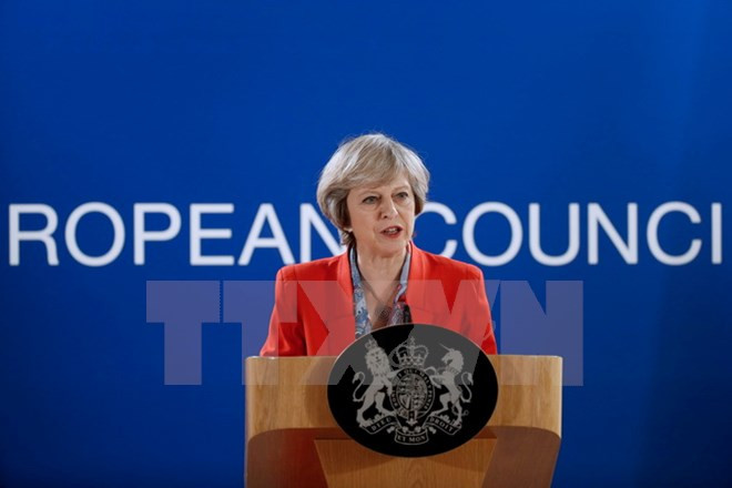 Thủ tướng Anh Theresa May. (Nguồn: EPA/TTXVN) Thủ tướng Anh kêu gọi nỗ lực vì một tiến trình Brexit suôn sẻ ảnh 1