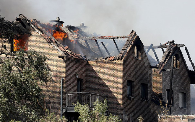 Đức: 40 người bị thương do hỏa hoạn gần tuyến đường sắt cao tốc ảnh 1