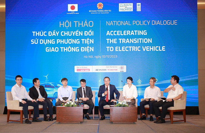 Chuyển đổi xe điện: Cần chính sách gì để hỗ trợ người dân sử dụng? ảnh 2