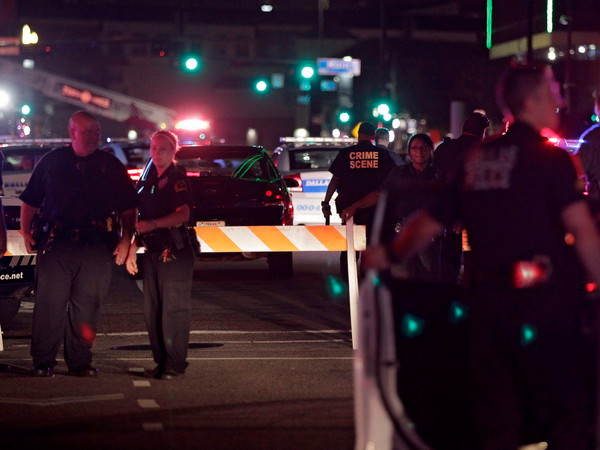 Vụ nổ súng tại Dallas: Trụ sở cảnh sát đóng cửa vì lý do an ninh ảnh 1