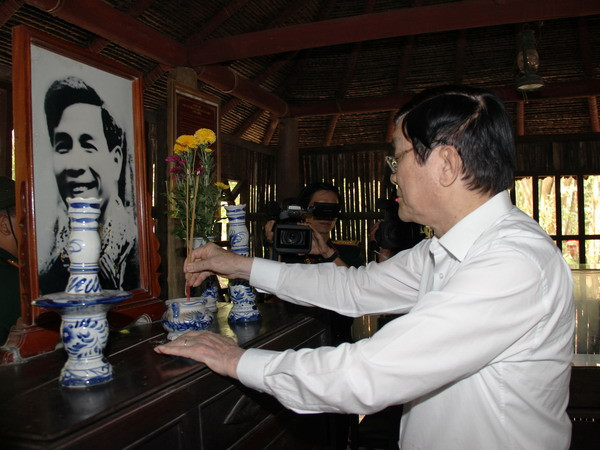 Chủ tịch nước Trương Tấn Sang thăm, chúc Tết tại Tây Ninh ảnh 1