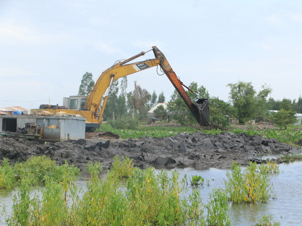 Từ vụ vỡ đập tại Lào, ứng phó với lũ sớm ở Đồng bằng sông Cửu Long ảnh 1