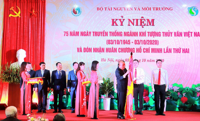 Bộ TN-MT ra mắt Hệ thống hỗ trợ cảnh báo sớm dông, sét, mưa, lũ ảnh 2