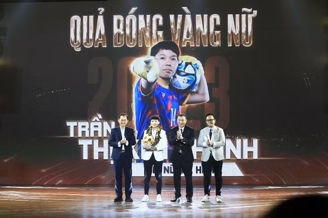 thu mon kim thanh.jpg