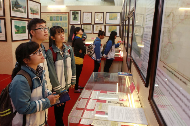 Triển lãm bằng chứng Hoàng Sa-Trường Sa thuộc chủ quyền Việt Nam ảnh 2