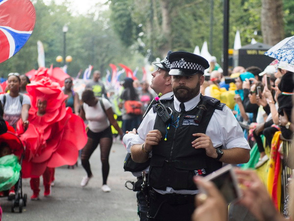 Anh bắt giữ hơn 300 đối tượng gây rối tại Lễ hội Notting Hill Carnival ảnh 1