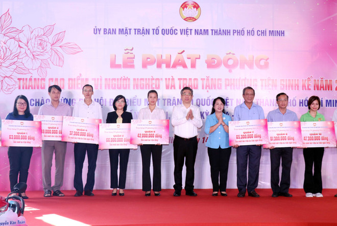​TP Hồ Chí Minh phát động Tháng cao điểm 'Vì người nghèo' năm 2023 ảnh 1