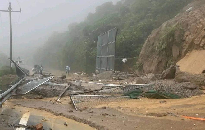 Cảnh báo lũ quét, sạt lở đất khu vực từ Hà Tĩnh đến Quảng Nam ảnh 1