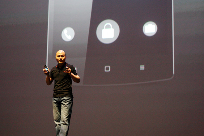 Chiếc điện thoại đình đám Bphone ra mắt, giá từ 9,99 triệu đồng ảnh 1