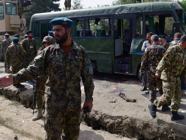Afghanistan: Đánh bom liều chết gây thương vong lớn ở Parwan ảnh 1