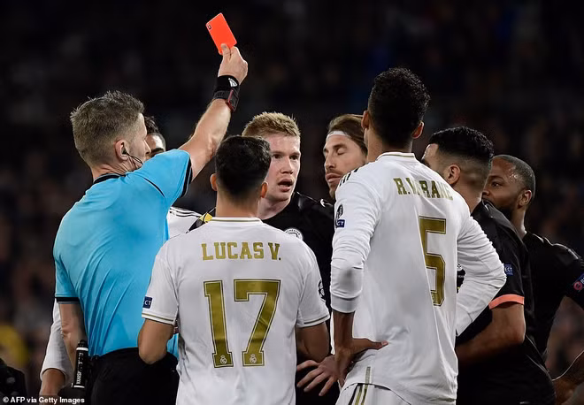 Champions League: Real bại trận tại Bernabeu, Juventus thua sốc ảnh 1