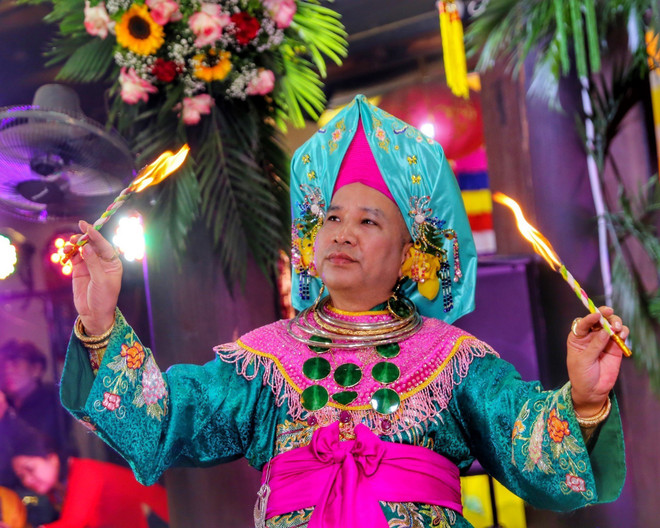 Giao lưu góp phần bảo tồn, phát huy giá trị Tín ngưỡng thờ Mẫu ảnh 2