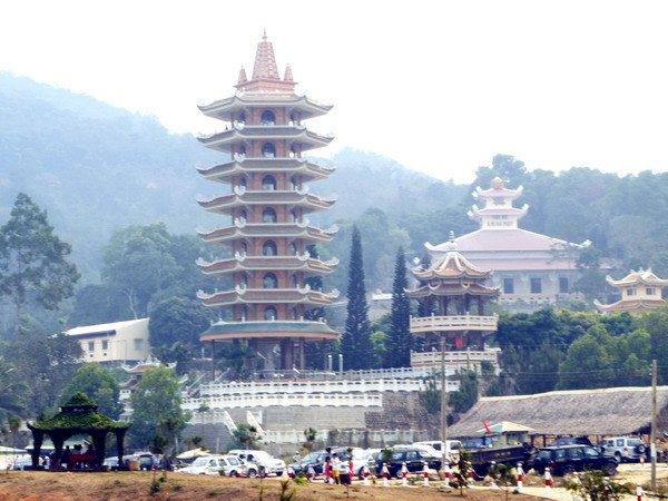 Khách du lịch đến An Giang dịp Quốc khánh tăng mạnh ảnh 1