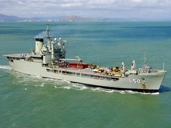Philippines chi 16,5 triệu USD mua tiếp 3 tàu đổ bộ của Australia ảnh 1