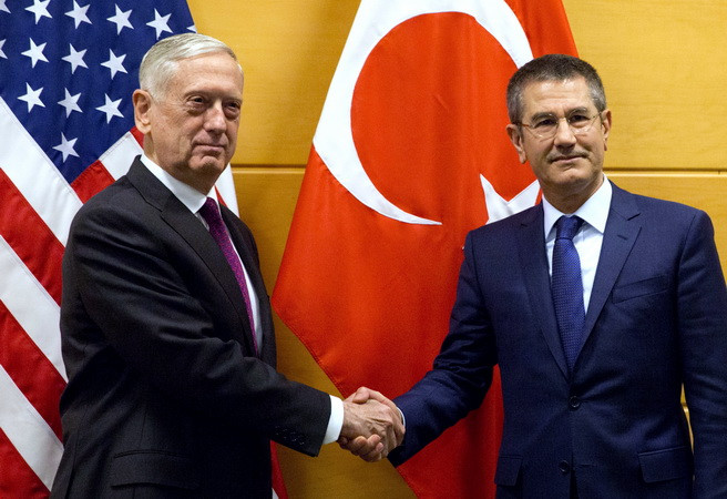 Mỹ kêu gọi Thổ Nhĩ Kỳ tập trung vào cuộc chiến chống IS tại Syria ảnh 1