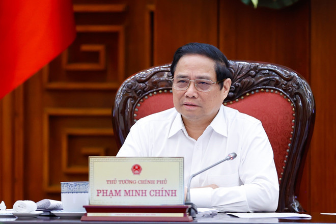Thủ tướng Phạm Minh Chính chủ trì họp Thường trực Chính phủ về Đề án chủ trương đầu tư đường sắt tốc độ cao trên trục Bắc-Nam và các dự án đường sắt quan trọng quốc gia. (Ảnh: Dương Giang/TTXVN) ttxvn_thuong_truc_chinh_phu_hop_ve_de_an_chu_truong_dau_tu_duong_sat_toc_do_cao_1.jpg