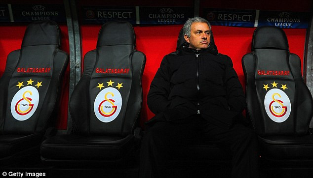 Chùm ảnh Chelsea nhọc nhằn trên sân Galatasaray ảnh 8