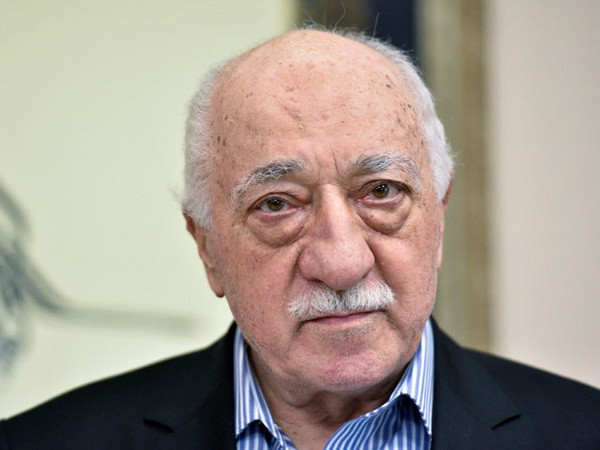 Thổ Nhĩ Kỳ chính thức đề nghị Mỹ bắt giáo sỹ Fethullah Gulen ảnh 1