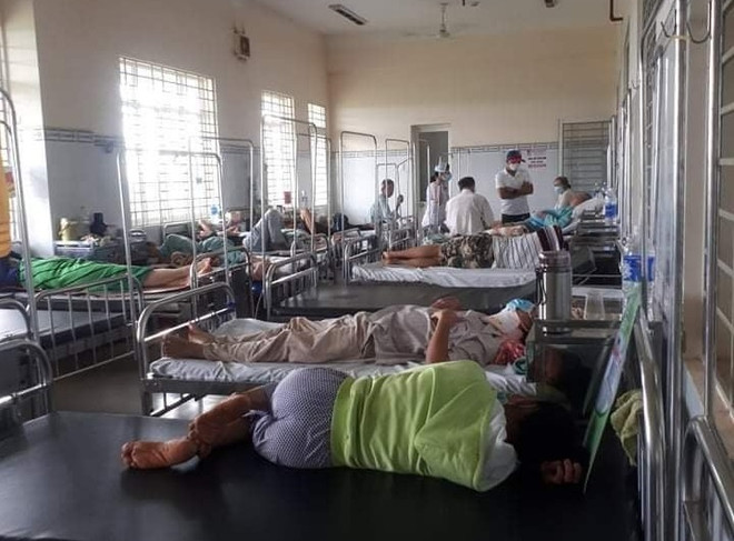 Đồng Nai: Gần 160 người nhập viện cấp cứu sau khi ăn bánh mì ảnh 1