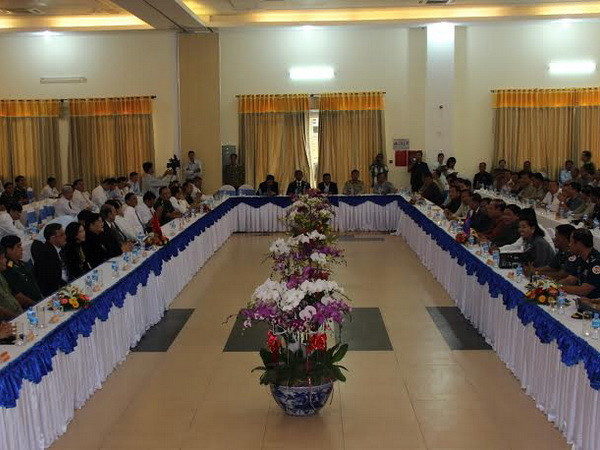 Quang cảnh buổi gặp mặt. (Ảnh: Lê Đức Hoảnh/Vietnam+) Tây Ninh gặp mặt với ba tỉnh của Campuchia láng giềng ảnh 1
