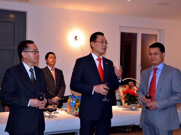 Phái đoàn Việt Nam tại LHQ giao lưu đối ngoại với Lào, Campuchia ảnh 1