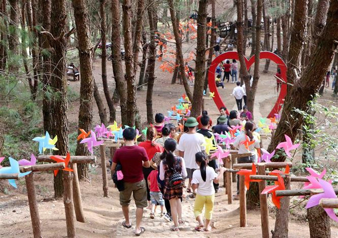 Đồi thông - Khu du lịch sinh thái do chính người H'Mông xây dựng ảnh 3