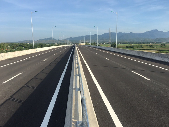 Phương tiện làm mất thẻ, quay đầu trên cao tốc sẽ bị tính phí 2 lần ảnh 1