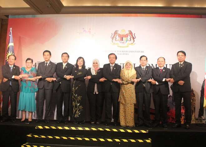 Việt Nam tích cực đóng góp phát triển Cộng đồng văn hóa-xã hội ASEAN ảnh 1