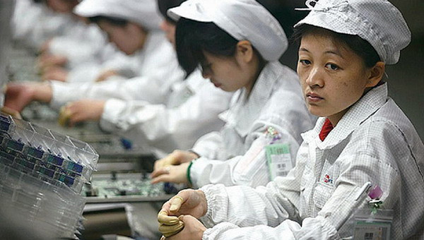 “Khó chịu” với Foxconn, hãng Apple mở rộng đối tác ảnh 1