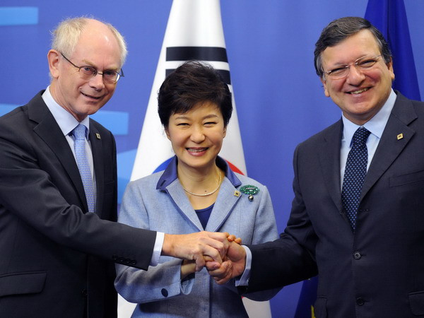 EU, Hàn Quốc nhất trí hợp tác tiếp động lực mới cho FTA ảnh 1