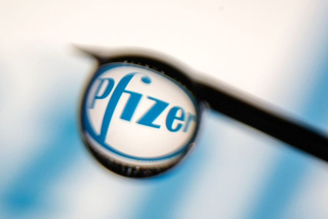 (Nguồn: Reuters) Pfizer đặt mục tiêu sản xuất các loại vaccine dựa trên công nghệ mRNA ảnh 1