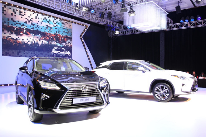 Lexus RX đời mới 2016 "chào hàng" tại Việt Nam giá hơn 3 tỷ đồng ảnh 2