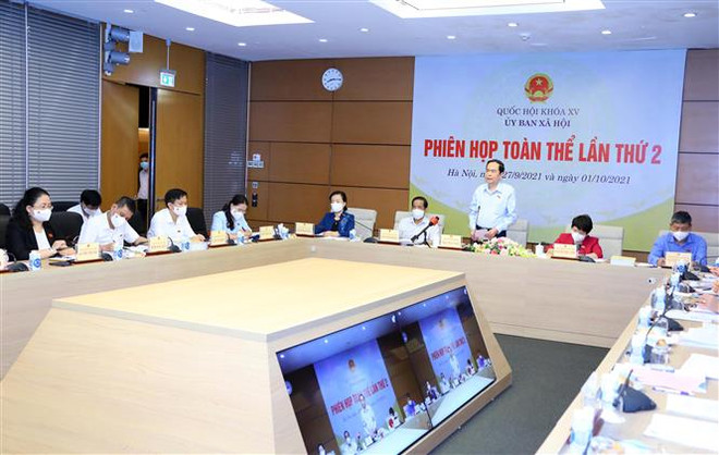 Phó Chủ tịch Thường trực Quốc hội Trần Thanh Mẫn phát biểu chỉ đạo. (Ảnh: Nguyễn Điệp/TTXVN) Hoàn thiện chính sách pháp luật về bảo hiểm xã hội, bảo hiểm y tế ảnh 1