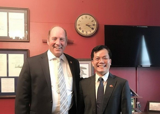 Đại sứ Việt Nam tại Hoa Kỳ điện đàm với Hạ nghị sỹ Ted Yoho ảnh 1
