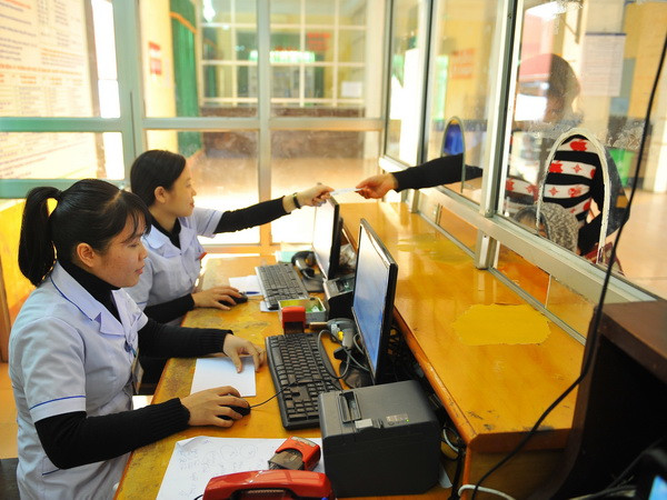 Xây dựng quy định cấp, quản lý và sử dụng thẻ bảo hiểm y tế điện tử ảnh 1