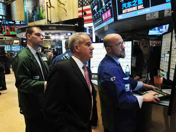 Chỉ số Dow Jones và chỉ số S&P 500 lên mức cao kỷ lục mới ảnh 1