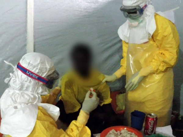 WHO lên tiếng báo động về nạn dịch Ebola bùng phát ở Tây Phi ảnh 1