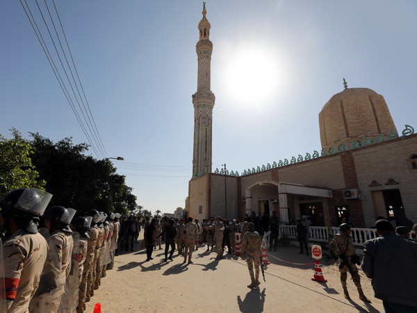 Bộ lạc Ai Cập cam kết hỗ trợ lực chống khủng bố ở Bắc Sinai ảnh 1