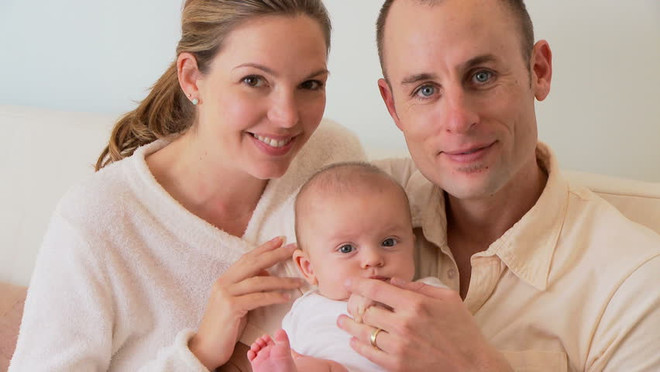 Sinh con giúp kéo dài tuổi thọ của cha mẹ, có con gái sống lâu hơn ảnh 1