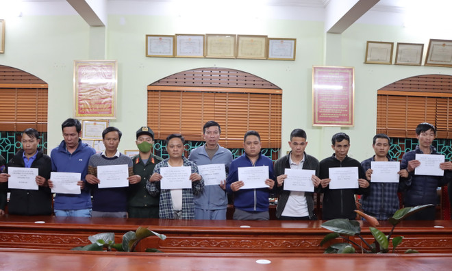 Lai Châu: Tạm giữ hình sự 12 đối tượng có hành vi đánh bạc ảnh 1