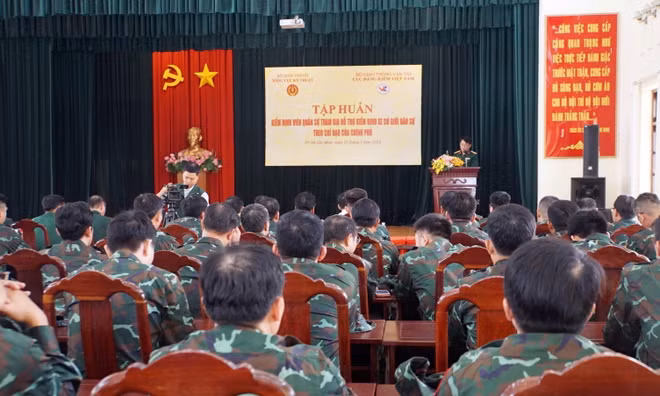 Quân đội xuất quân hỗ trợ công tác kiểm định tại khu vực phía Nam ảnh 2