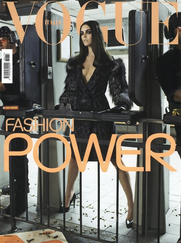 Steven Meisel và Vogue Italy - Chặng đường kỳ diệu đã kết thúc ảnh 8