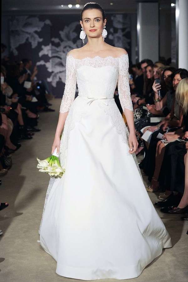 Năm xu hướng váy cưới cách tân lên ngôi mùa Xuân Hè 2015 ảnh 2