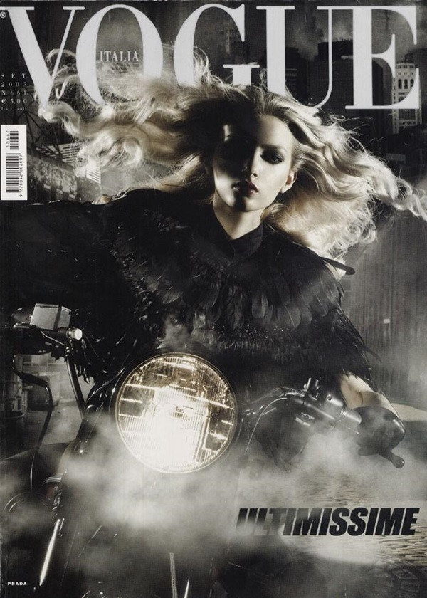 Steven Meisel và Vogue Italy - Chặng đường kỳ diệu đã kết thúc ảnh 7