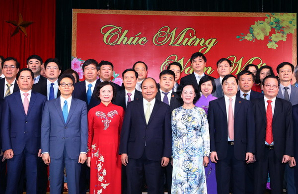 Thủ tướng Nguyễn Xuân Phúc chúc Tết đầu Xuân các cơ quan Đảng ảnh 1