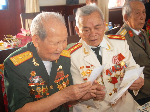 Lễ kỷ niệm 70 năm ngày khởi nghĩa Ba Tơ tại Quảng Ngãi ảnh 1