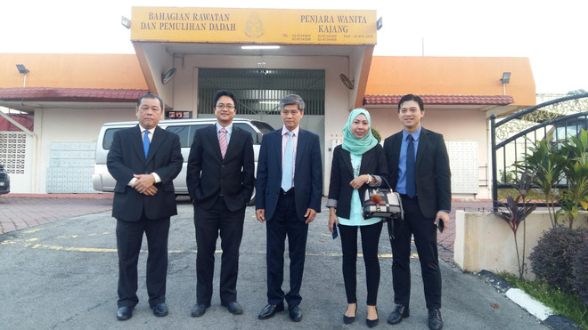 Malaysia: Đoàn Thị Hương rời khỏi nhà tù ở bang Selangor ảnh 1